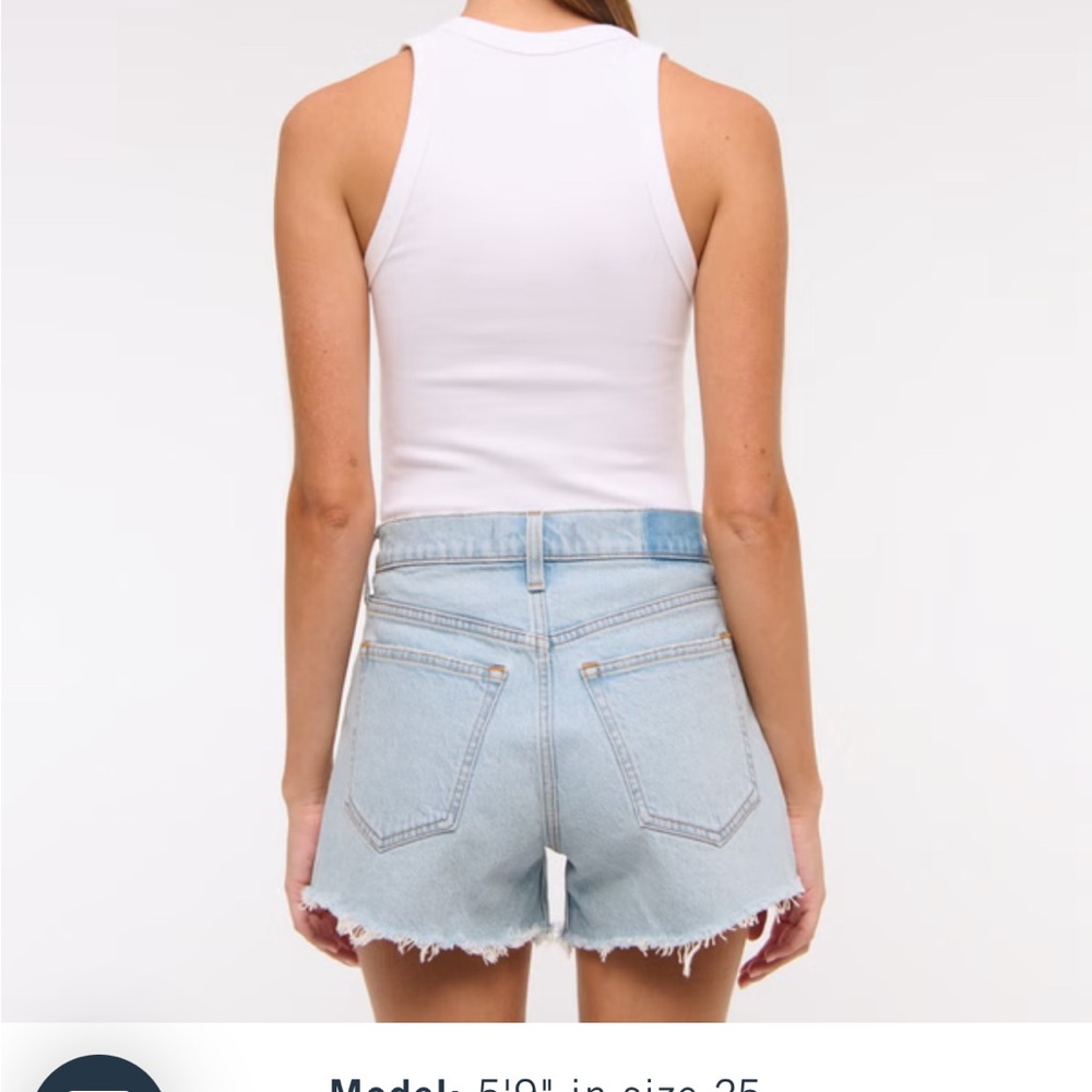 Abercrombie & Fitch 90s relaxed cutoff short high rise - Picture 6 of 7